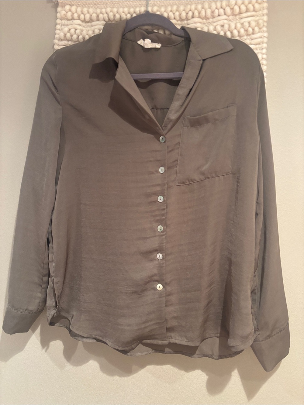 Promesa Olive Green Button-Down Long Sleeve Blouse